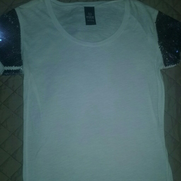 Victoria Secret S/P Blue/Silver Sequin Sleeve Tee - Picture 3 of 8